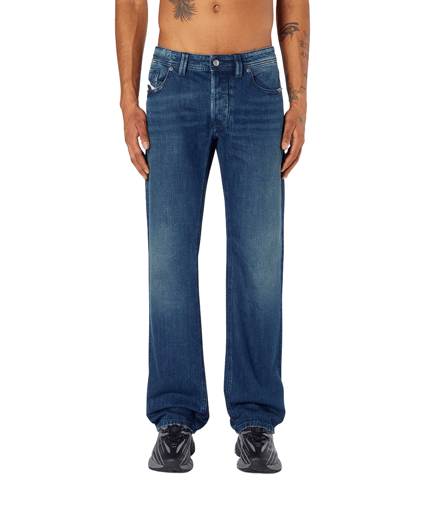 Diesel Larkee-Beex Jeans voor heren, 009zr, 33W x 32L Diesel Larkee-Beex Jeans voor heren, 009zr, 33W x 32L