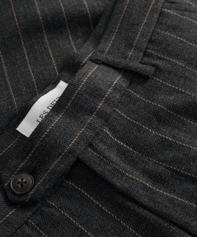 Les Deux - Ldm501087 - Como Pinstripe Suit Pants - Dark Grey